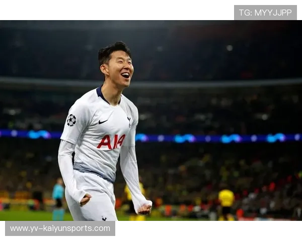 孙兴慜中路接应推射，热刺前场配合展现默契：品牌故事与战术灵感并行