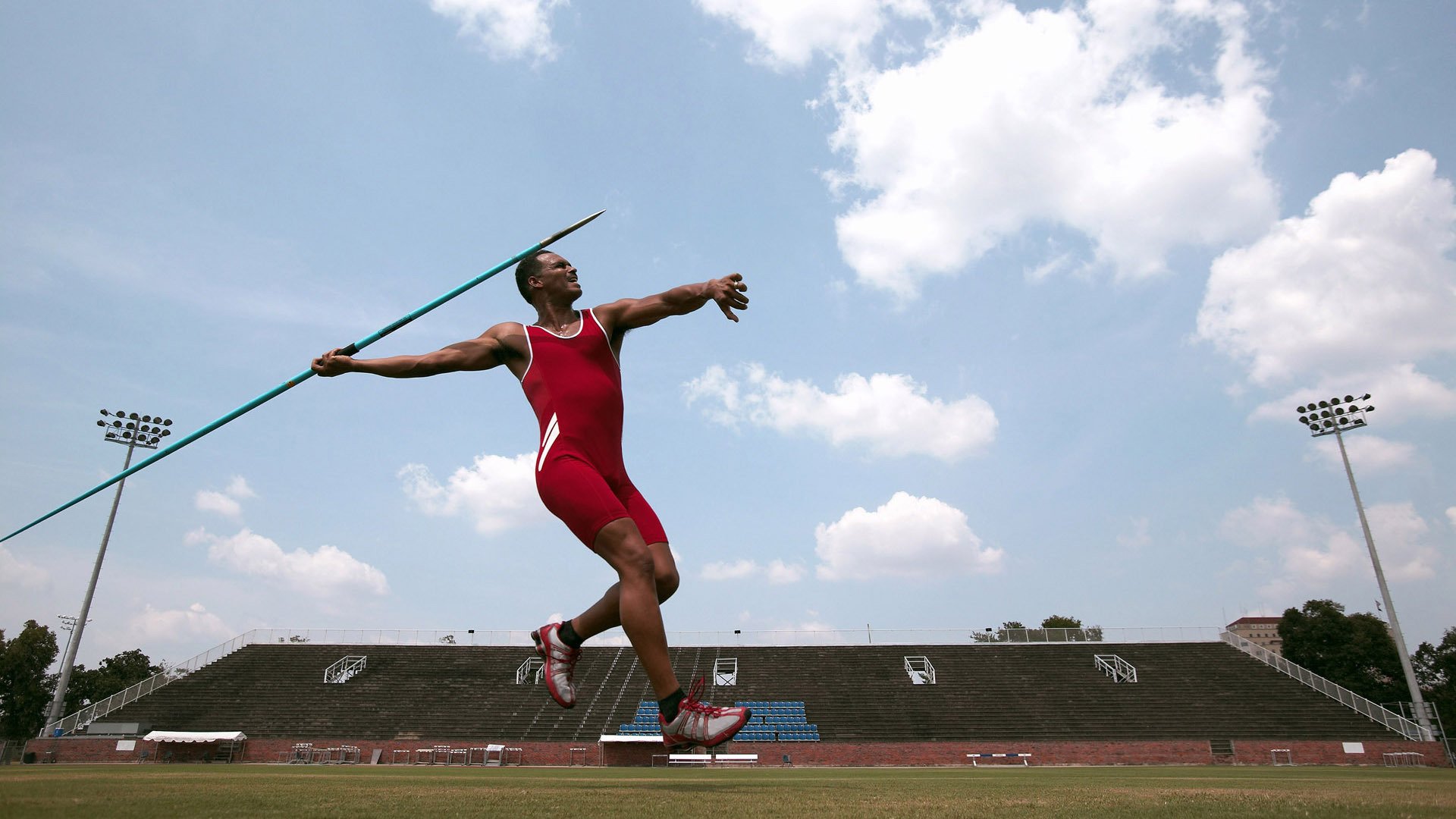 中国足球青少年体能监测系统逐步普及，中国足球青少年训练大纲